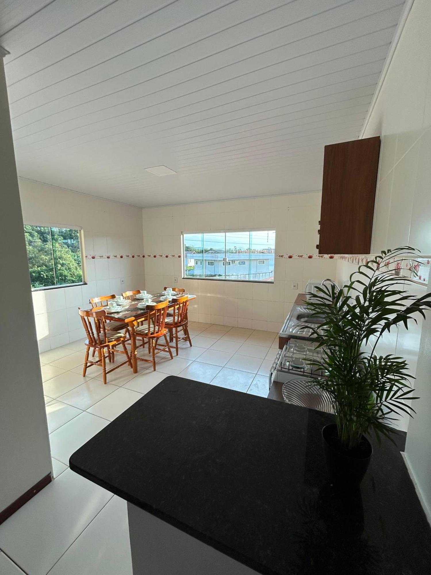 Casa Amarela Villa Penha  Exteriör bild
